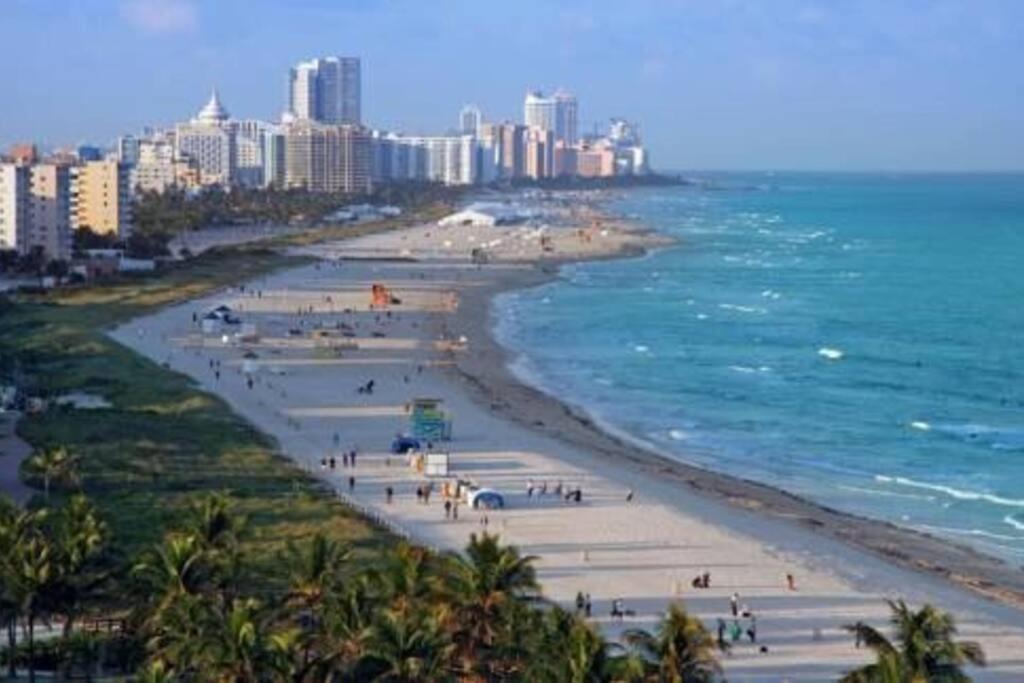 Apartment Right On The Beach! Miami Beach Exteriér fotografie